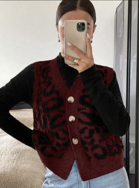 Personalized Women's Burgundy Leopard Print Knit Vest – Customizable, Wholesale Orders, Bulk Manufacturing | Jubaodi