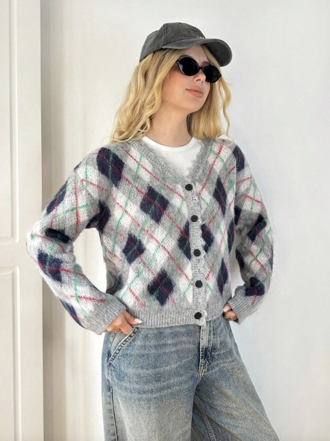 Made-to-Order Argyle Knit Cardigan – Customizable, Wholesale, Bulk Manufacturing | Jubaodi