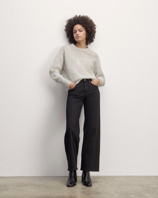 Wholesaler Soft Knit Crewneck Sweater | Customizable & Bulk Orders | Jubaodi