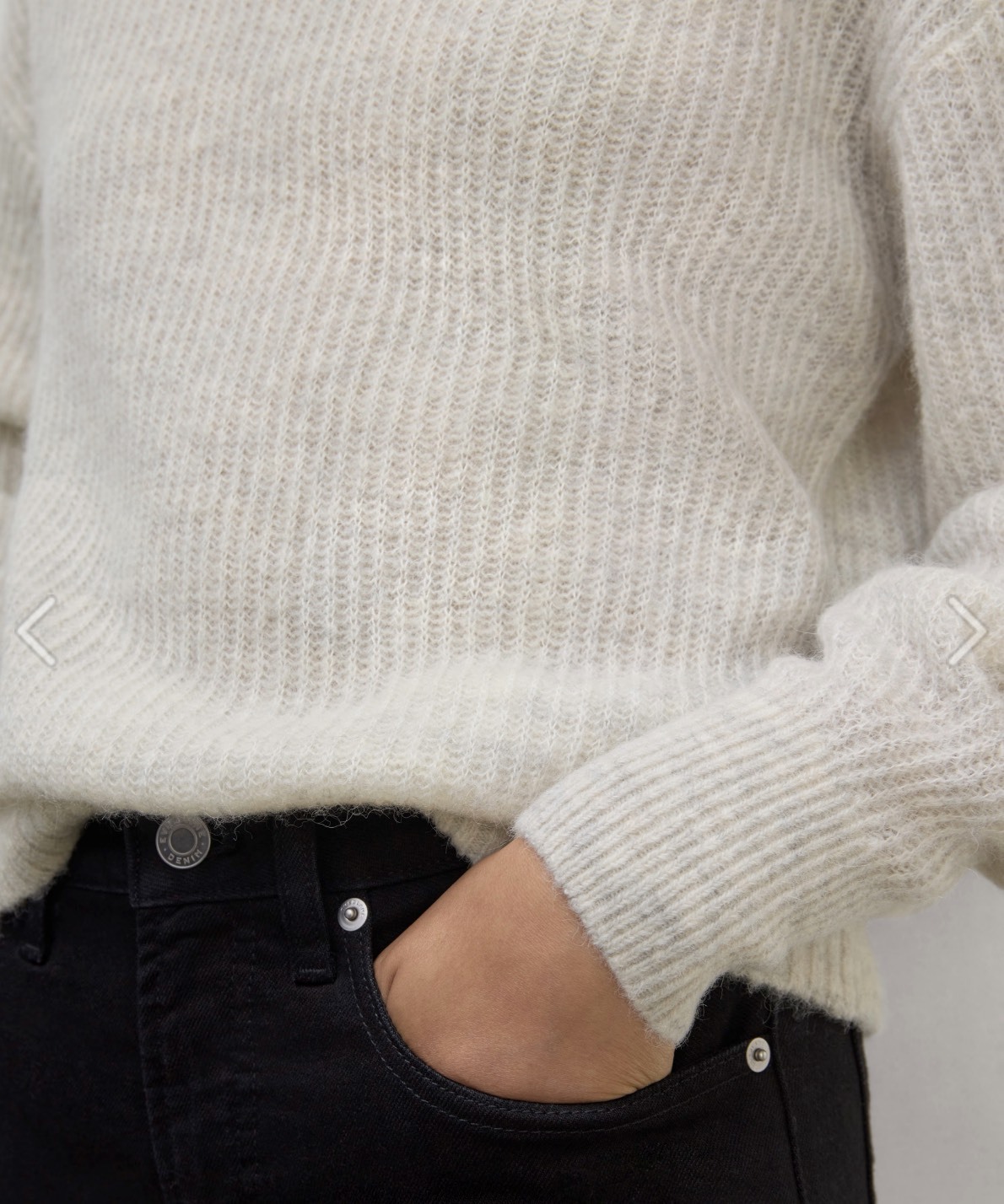 Wholesaler Soft Knit Crewneck Sweater | Customizable & Bulk Orders | Jubaodi