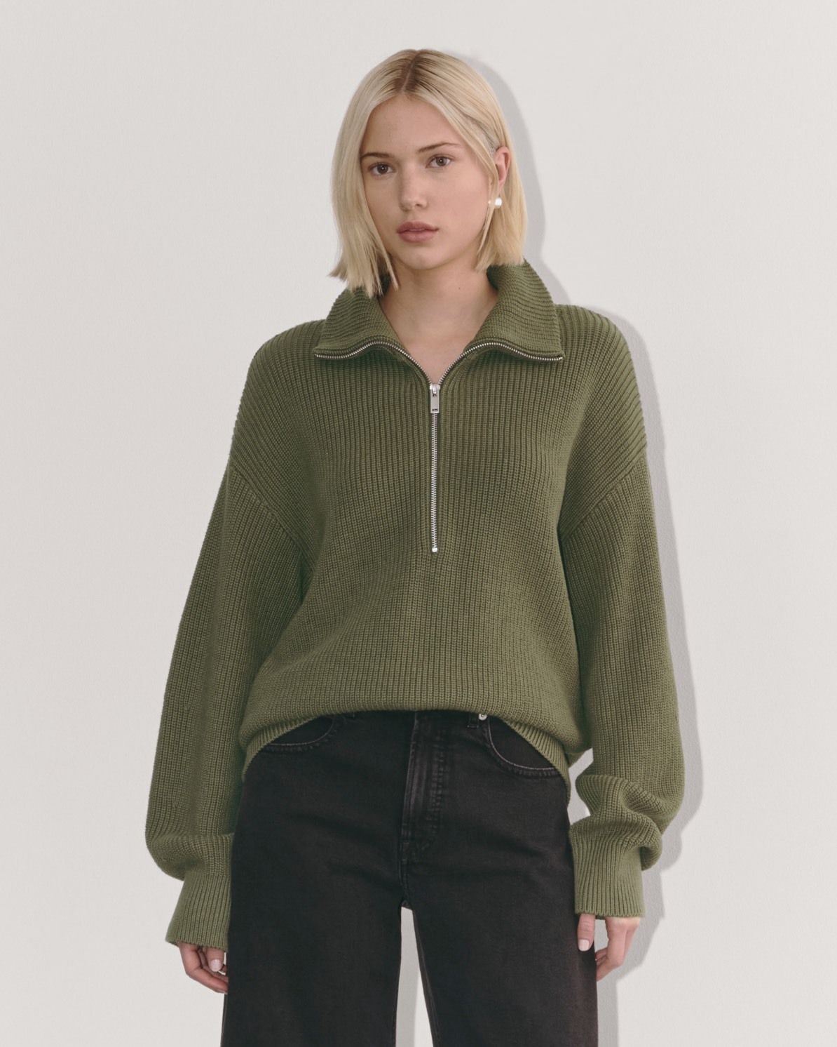 Factory Direct Zip-Up Ribbed Knit Sweater in Olive Green | Custom Wholesale Manufacturer | Jubaodi