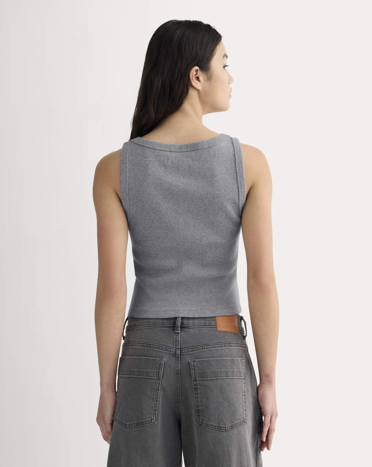 OEM Available Sleeveless Crop Top in Heather Grey | Custom Wholesale Manufacturer | Jubaodi