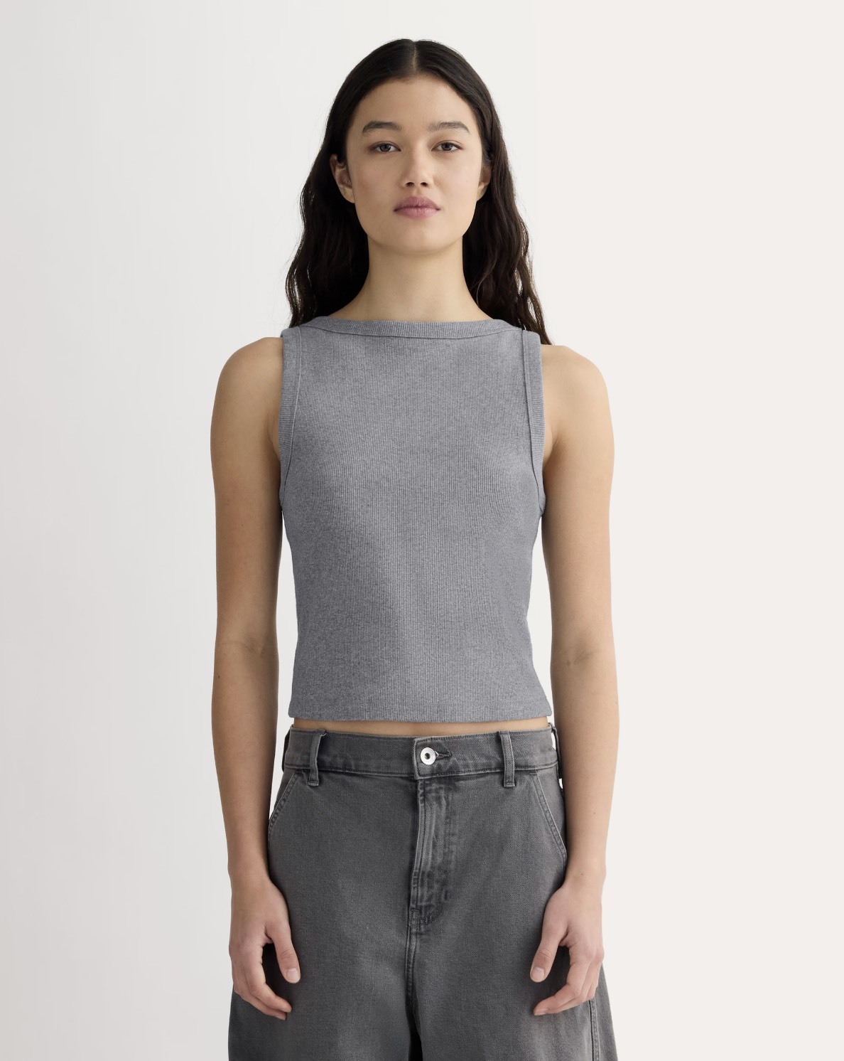 OEM Available Sleeveless Crop Top in Heather Grey | Custom Wholesale Manufacturer | Jubaodi
