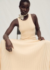 Custom Chic Beige Ribbed Knit Maxi Dress | Wholesale & OEM Apparel by Jubaodi