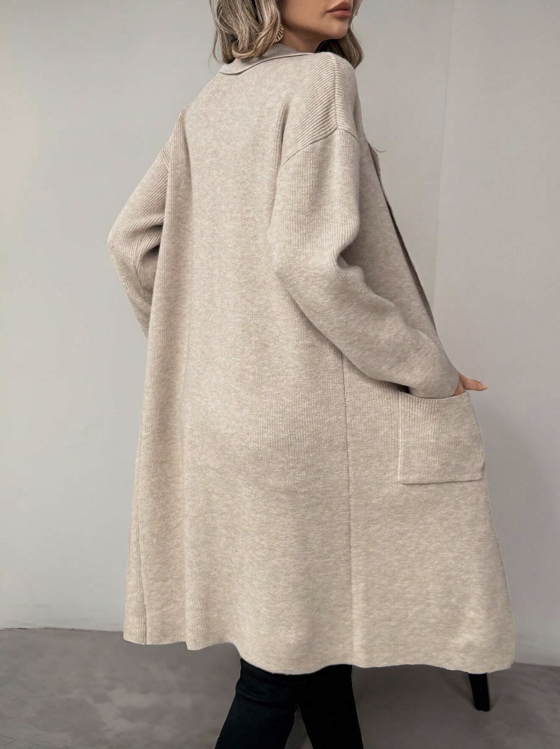 Custom Beige Knit Long Cardigan with Pockets | Wholesale & OEM Knitwear by Jubaodi