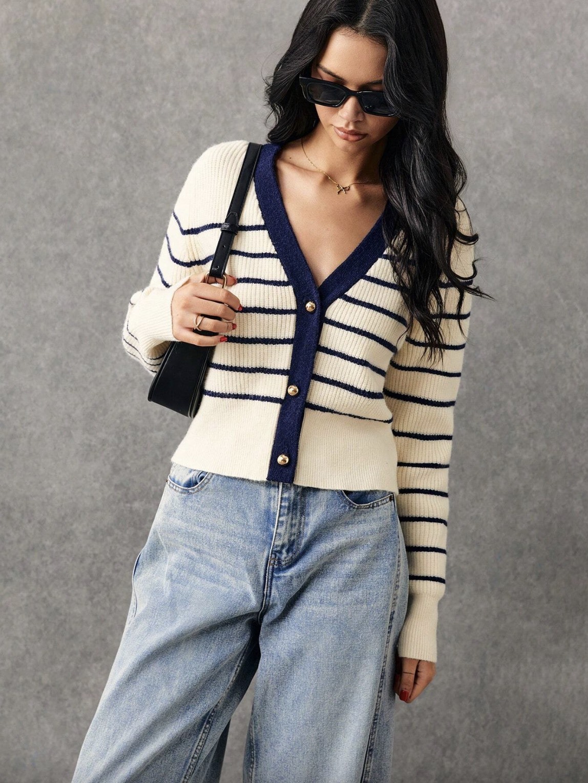 Custom Navy and White Striped Button-Down Cardigan | Wholesale & OEM Knitwear by Jubaodi