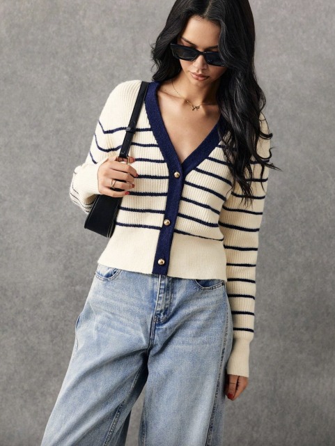Custom Navy and White Striped Button-Down Cardigan | Wholesale & OEM Knitwear by Jubaodi