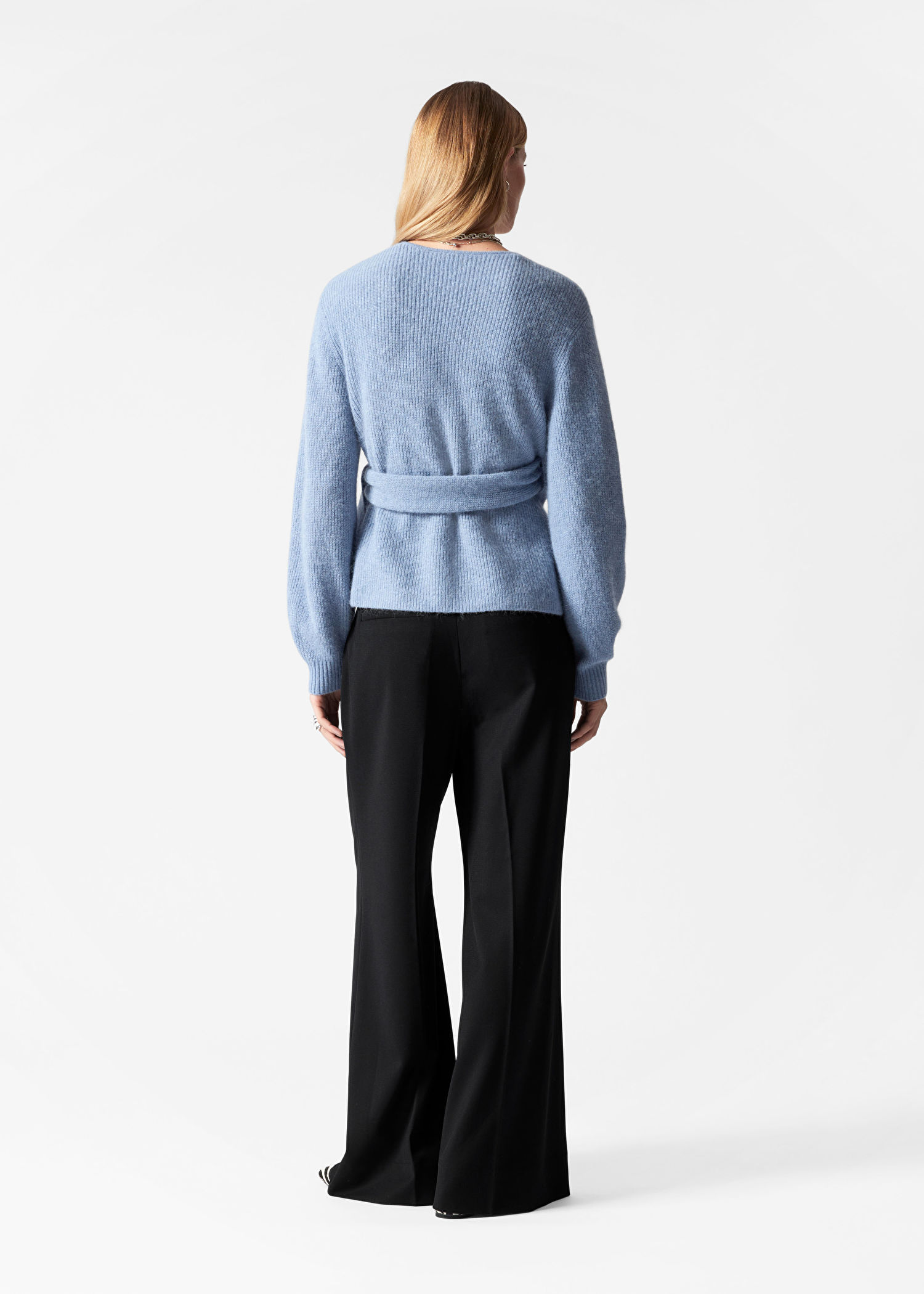 Tailor-Made Luxurious Wrap Wool-Blend Cardigan – Customizable Wholesale, Bulk Manufacturing & Fashion Design Solutions