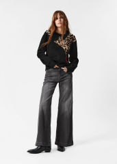 Made-to-Order Statement Leopard Intarsia Wool Sweater – Customizable Wholesale, Bulk Manufacturing & Fashion Design Solutions