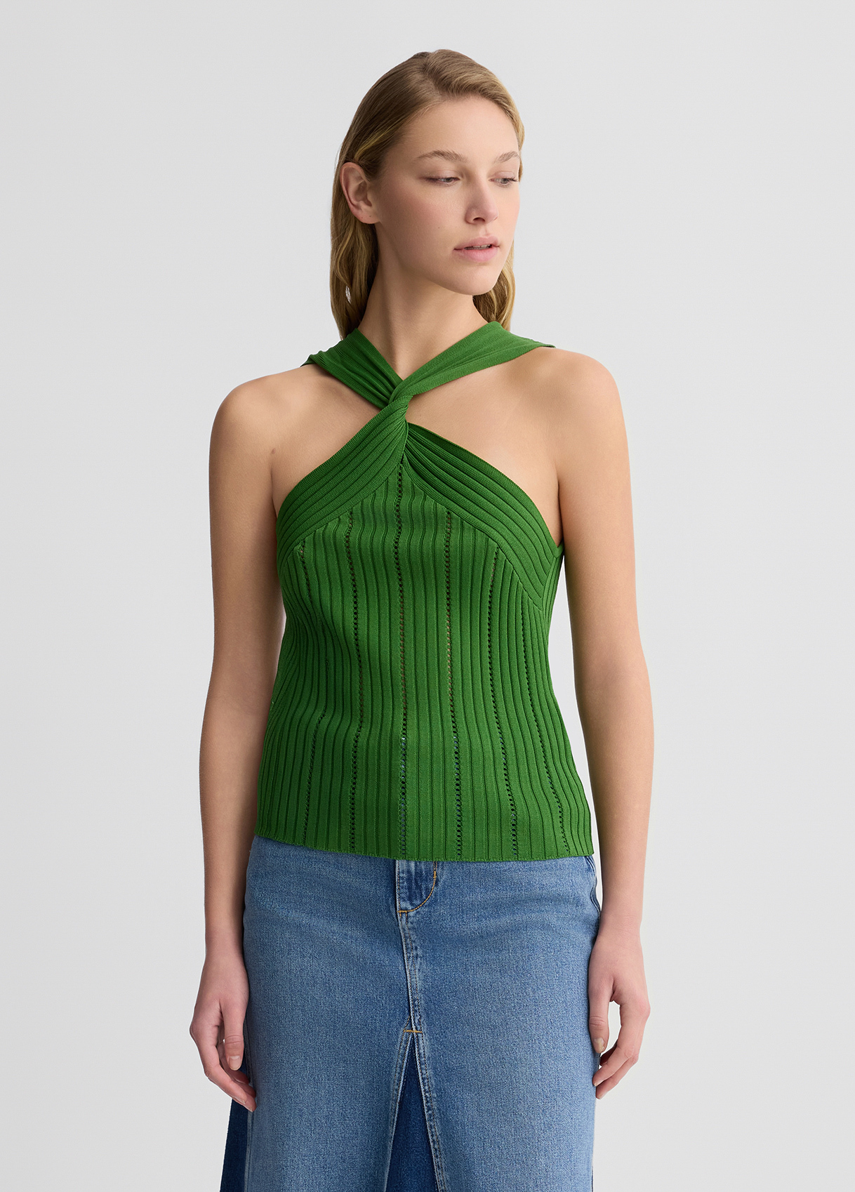 ODM Women’s Ribbed Knit Cross Halter Top – Elegant Sleeveless Fashion in Vibrant ODM Women’s Ribbed Knit Cross Halter Top – Elegant Sleeveless Fashion in Vibrant Green for Wholesale & Custom Manufacturing