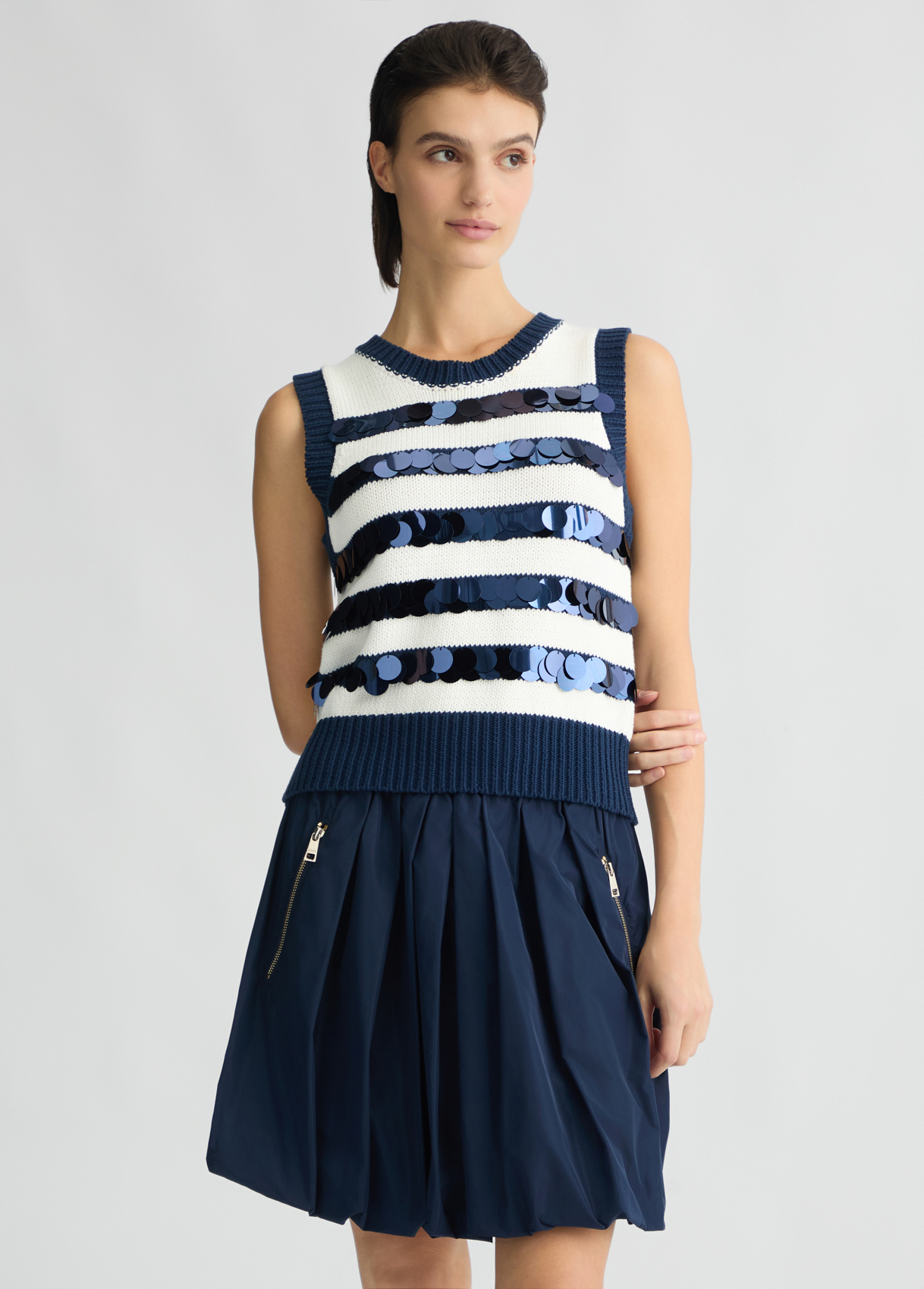ODM Women’s Navy Pleated Skirt with Sequin Striped Knit Top – Sleeveless Dress for Wholesale & Custom Manufacturing