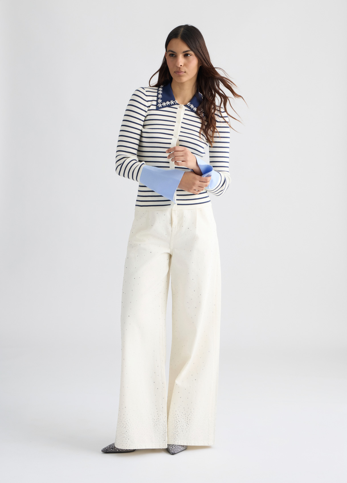 OEM Women’s Striped Button-Down Cardigan with Floral Collar – Elegant Long Sleeve Cardigan for Wholesale & Custom Manufacturing