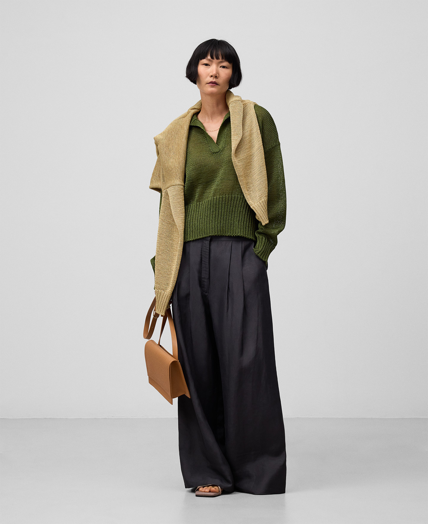 Customizable Textured Knit Collared Pullover Sweater – Olive Green | Wholesale, Low MOQ, Perfect for Transitional Seasons