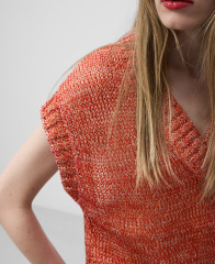 Customizable Coral Knit V-Neck Sleeveless Sweater | Wholesale, Low MOQ, Ideal for Summer Fashion