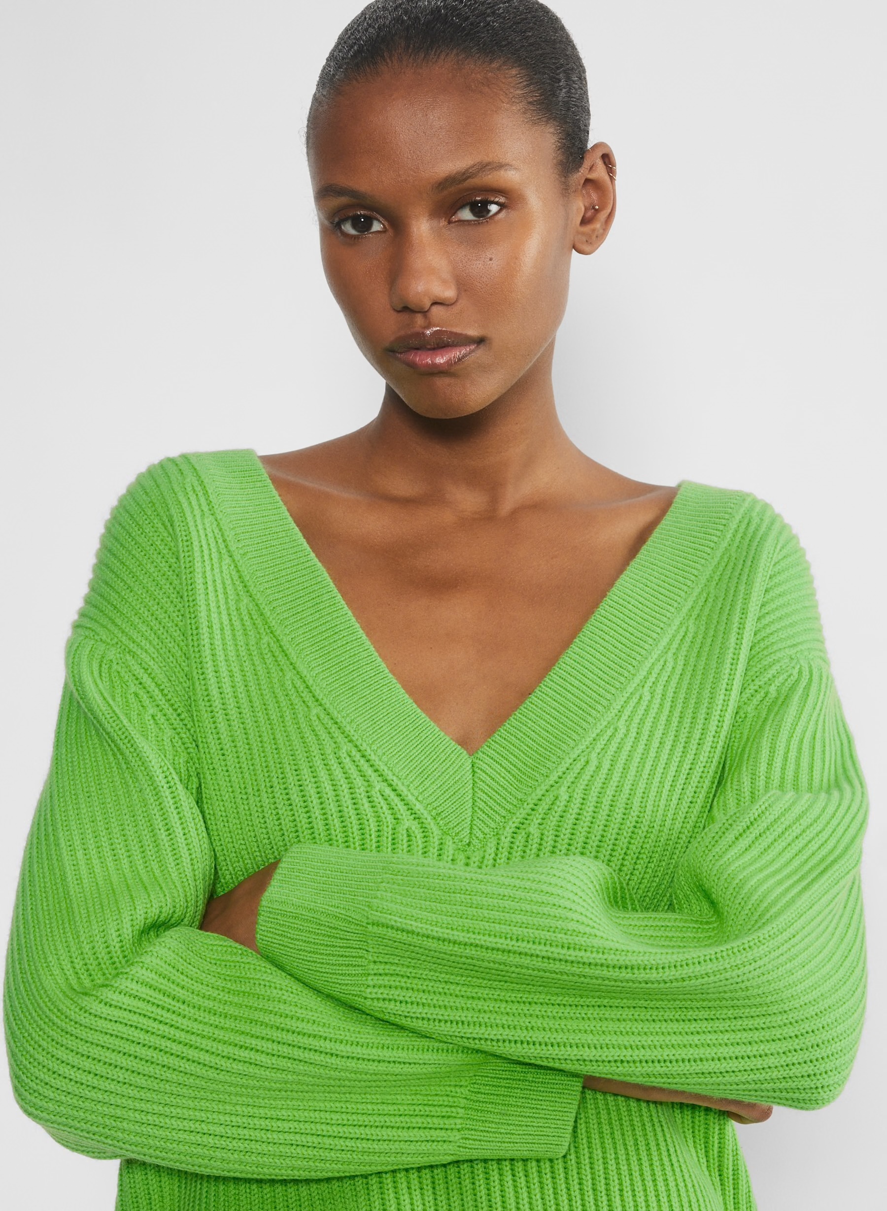 Custom Women's Deep V-Neck Ribbed Knit Sweater - Fuchsia Pink | Factory Direct Wholesale | Bulk Orders & Custom Manufacturing by Jubaodi