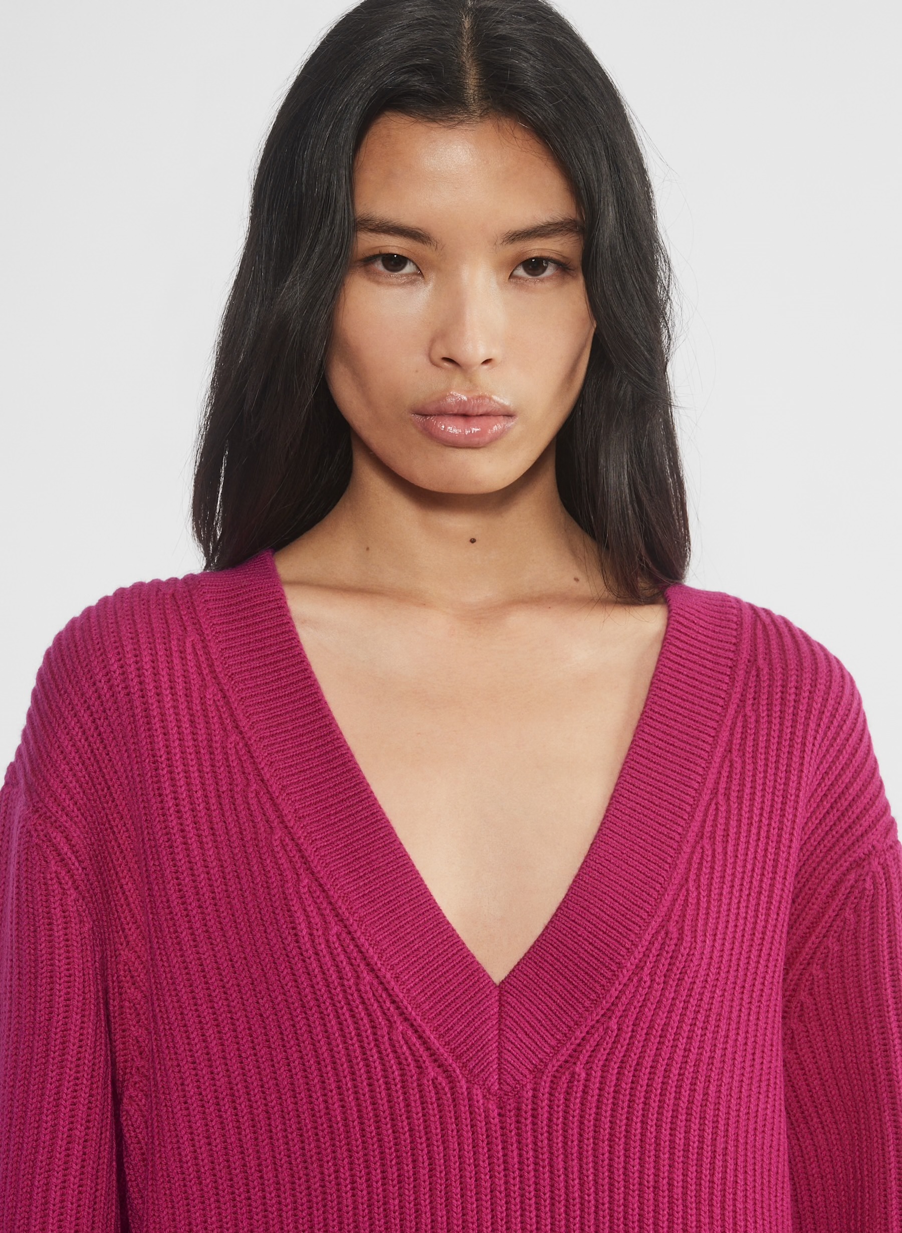 Custom Women's Deep V-Neck Ribbed Knit Sweater - Fuchsia Pink | Factory Direct Wholesale | Bulk Orders & Custom Manufacturing by Jubaodi