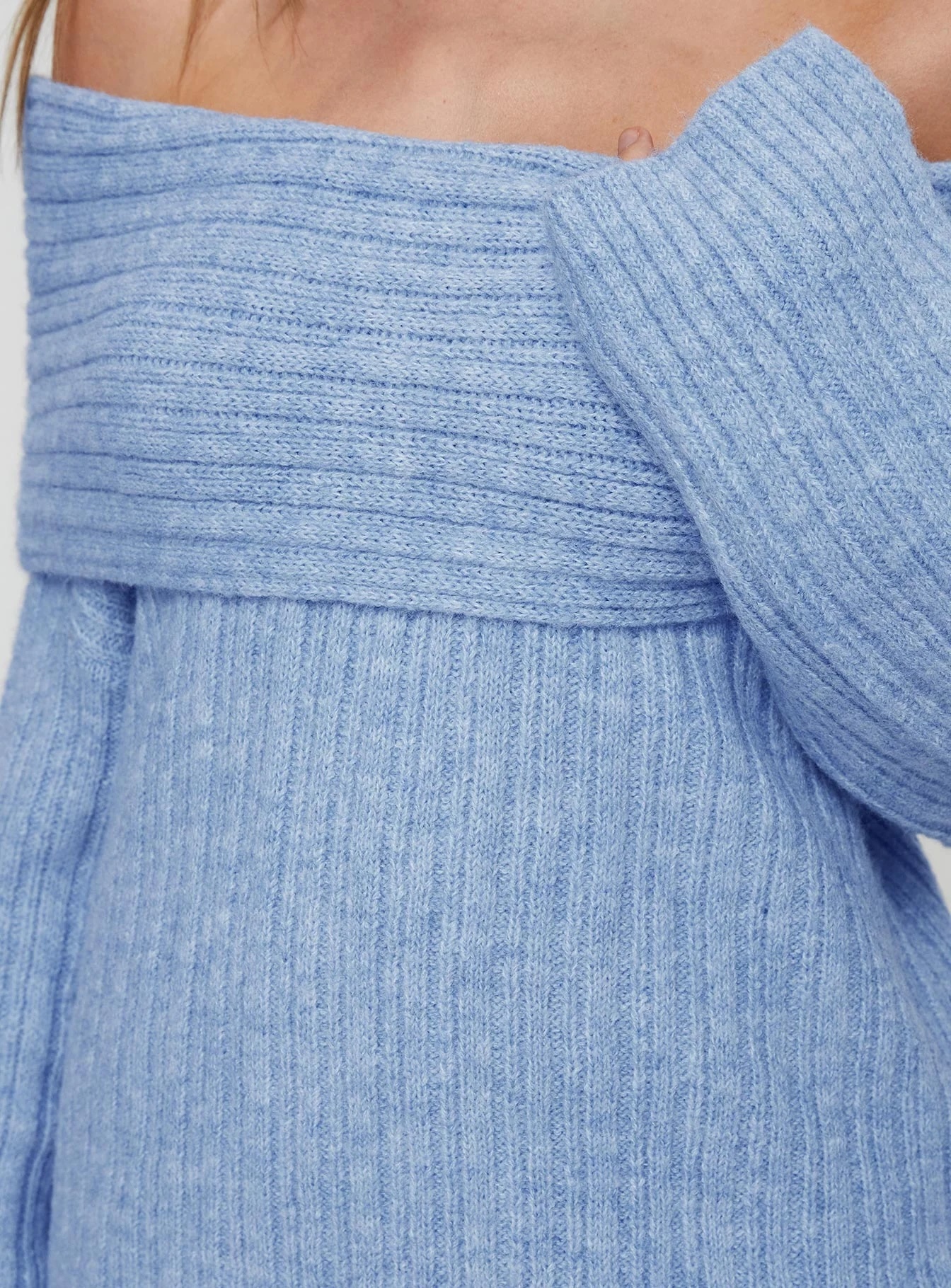 Jubaodi Custom Women’s Off-Shoulder Ribbed Knit Sweater in Sky Blue – Wholesale & OEM/ODM Knitwear for Retailers