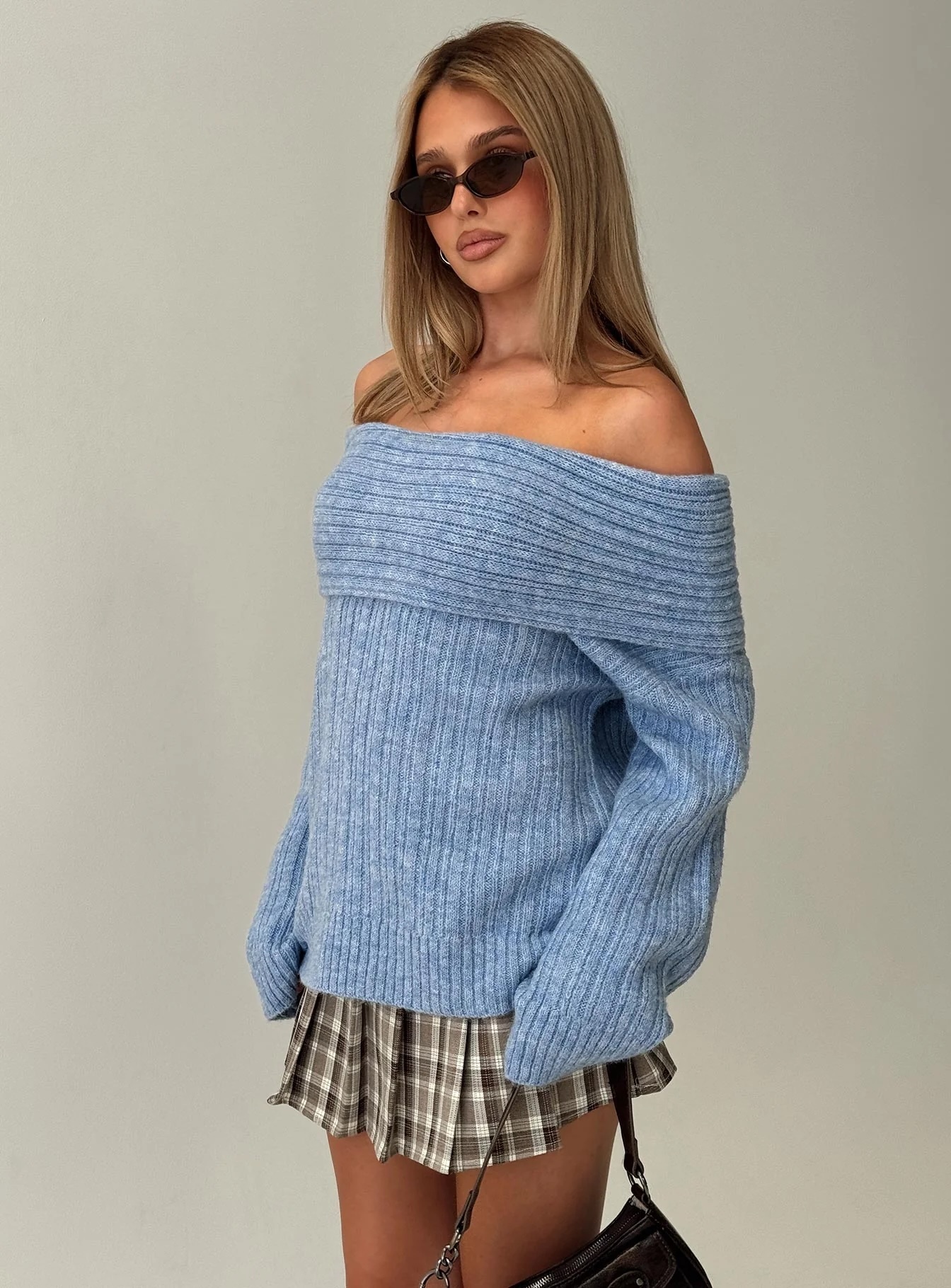 Jubaodi Custom Women’s Off-Shoulder Ribbed Knit Sweater in Sky Blue – Wholesale & OEM/ODM Knitwear for Retailers