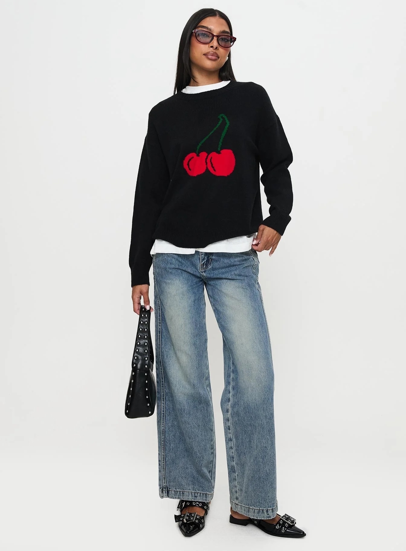 Jubaodi Custom Women’s Cherry Graphic Knit Sweater in Black – Tailor-Made Apparel for Wholesale & OEM/ODM Manufacturing