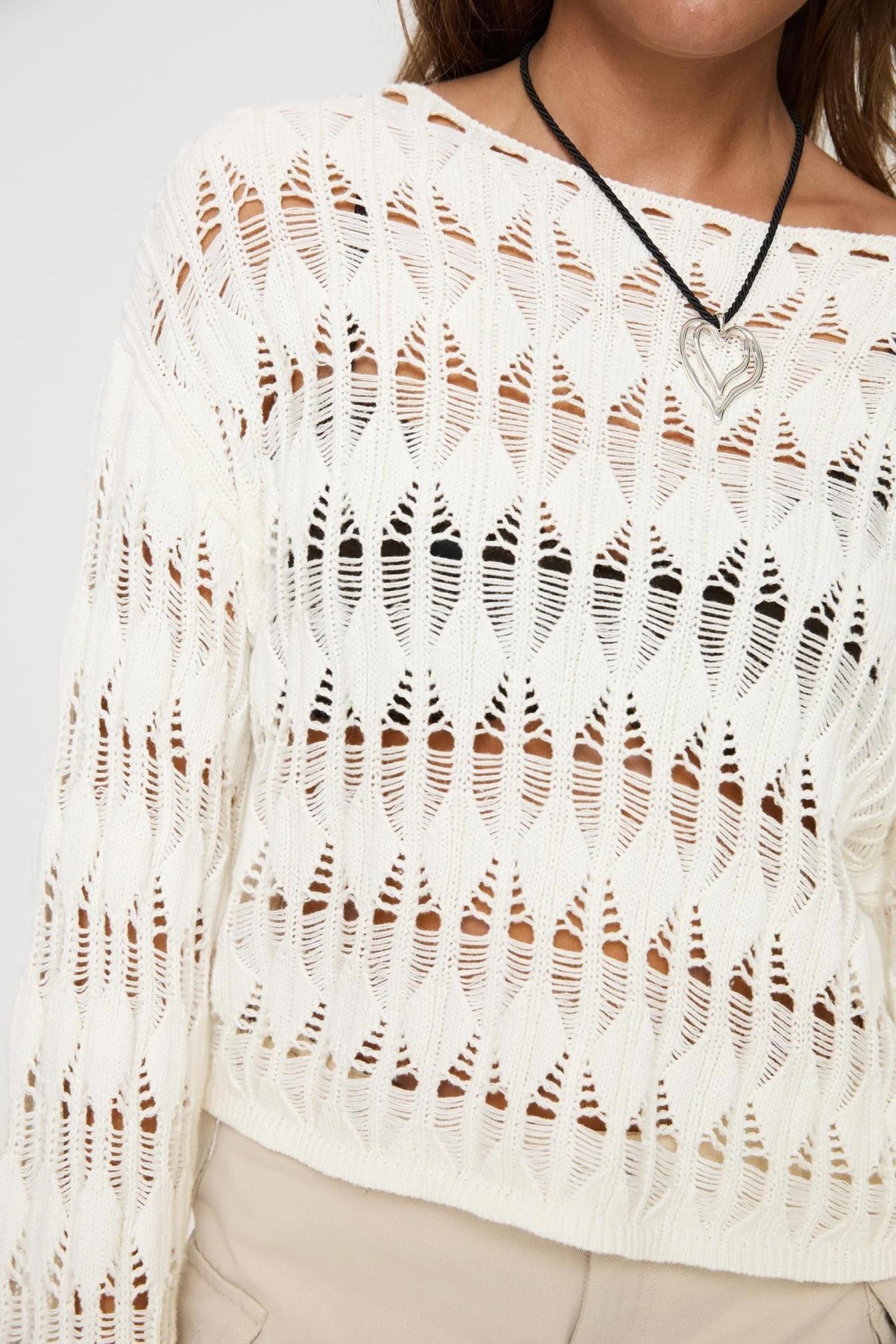 Jubaodi Custom Women’s White Open-Knit Long Sleeve Sweater - Wholesale & OEM/ODM Manufacturing