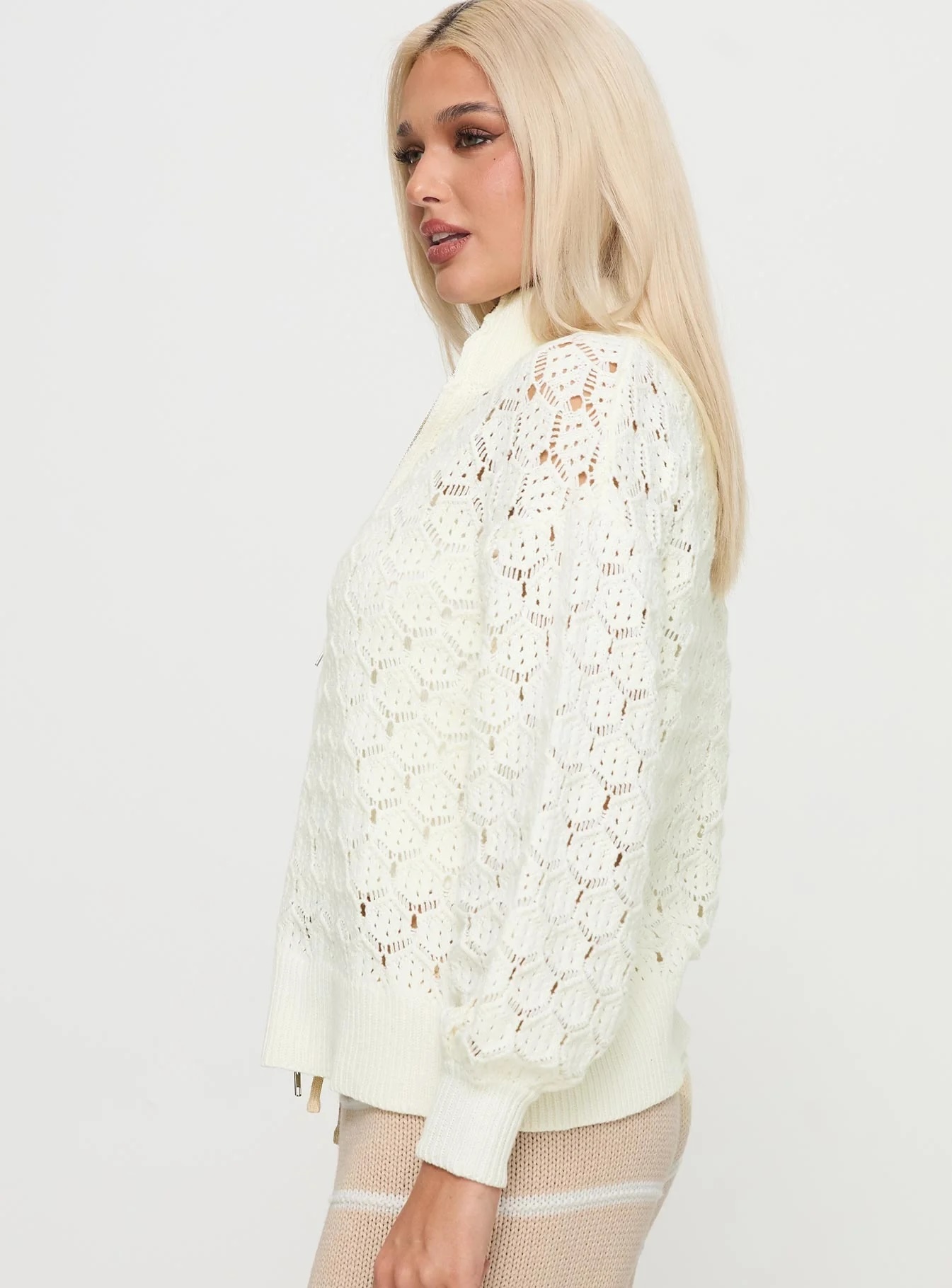 OEM/ODM Women's Crochet Knit Zip-Up Sweater – Customizable Knit Sweater for Wholesale Retailers
