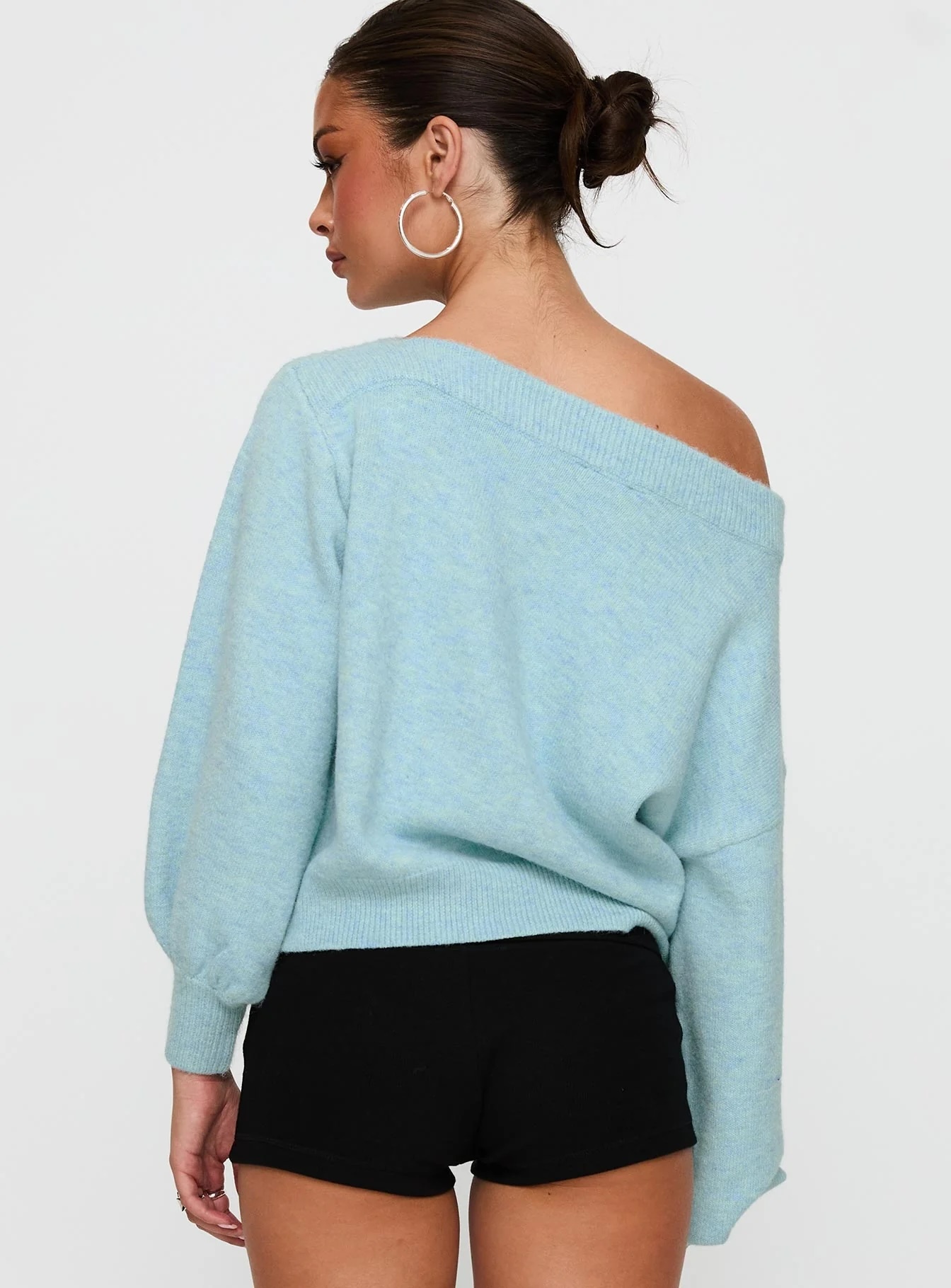 Wholesale Women’s Off-Shoulder Balloon Sleeve Sweater – Customizable Knit Sweater for Retailers