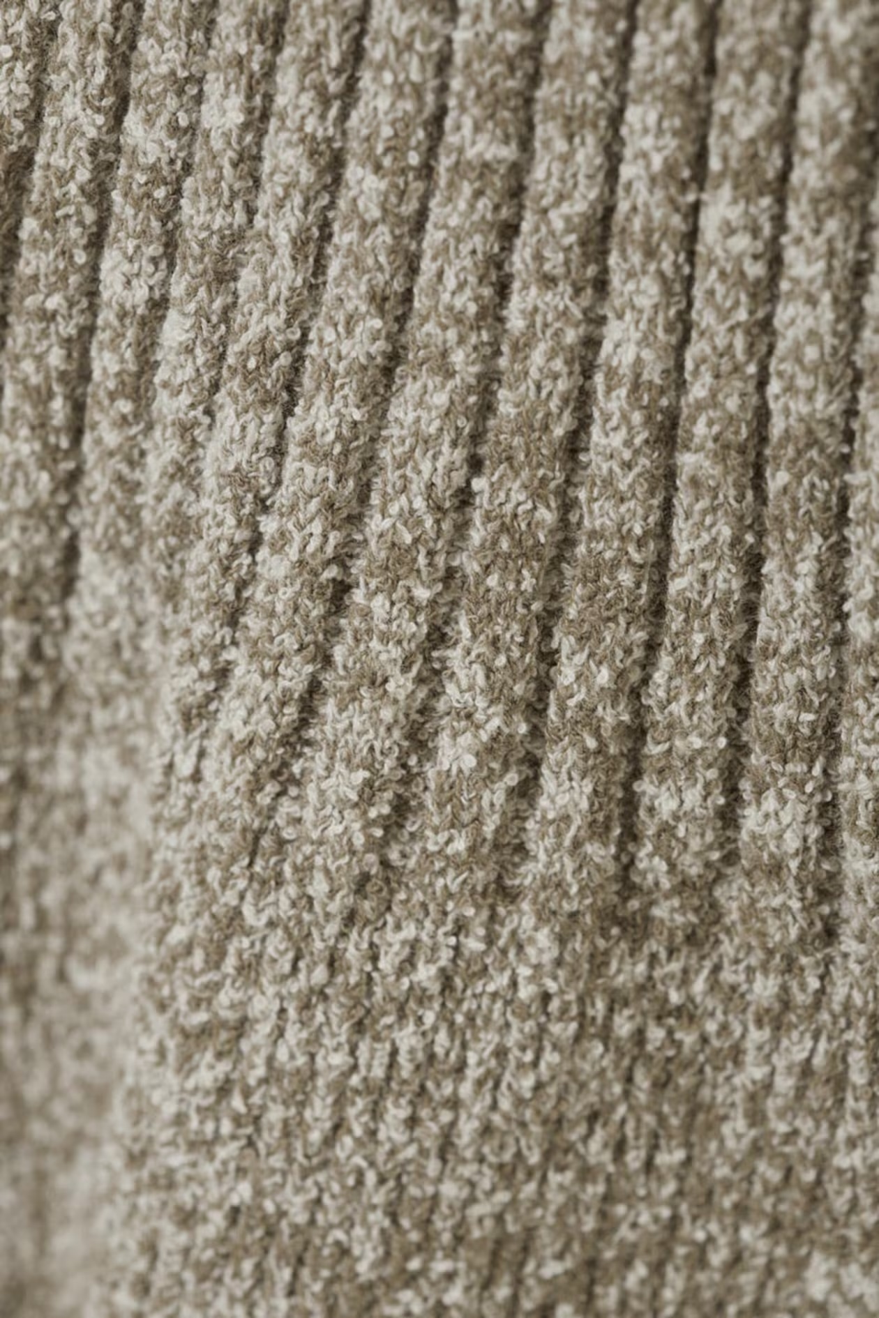 Tailor-Made Women’s Ribbed Knit Zip-Up Sweater with Bell Sleeves – Wholesale Customizable Sweater for Retailers