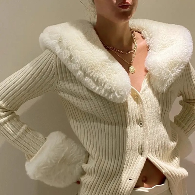 Wholesale Custom Design Cozy Ribbed Cardigan with Faux Fur Collar & Cuffs – Premium Quality, Customizable Knitwear for Retailers and Manufacturers