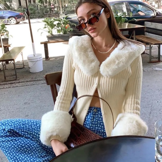 Wholesale Custom Design Cozy Ribbed Cardigan with Faux Fur Collar & Cuffs – Premium Quality, Customizable Knitwear for Retailers and Manufacturers