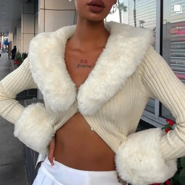 Wholesale Custom Design Cozy Ribbed Cardigan with Faux Fur Collar & Cuffs – Premium Quality, Customizable Knitwear for Retailers and Manufacturers