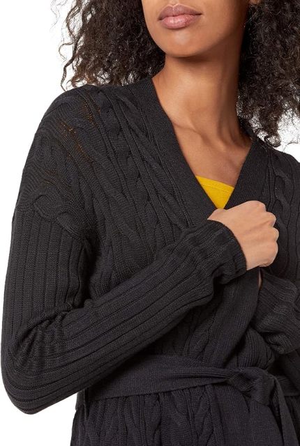 Custom Design Cable Knit Belted Cardigan in Black – ODM/OEM Women’s Cardigan Manufacturer | Jubaodi