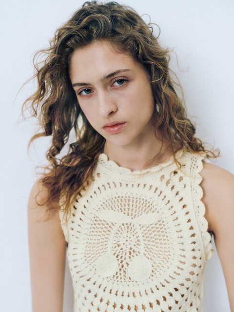ODM  Crochet Cherry Motif Top