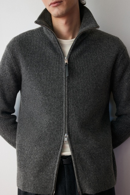 ODM  Men's Ribbed Wool Zip-up Sweater