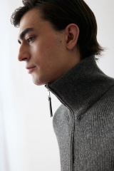 ODM  Men's Ribbed Wool Zip-up Sweater