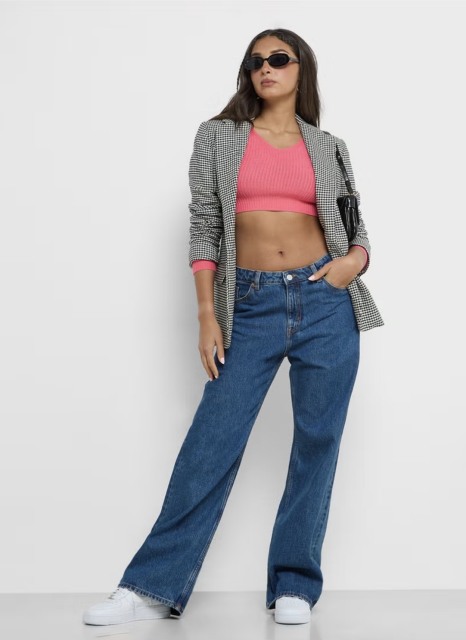 Customized Pink Ribbed Knit Cropped Sweater