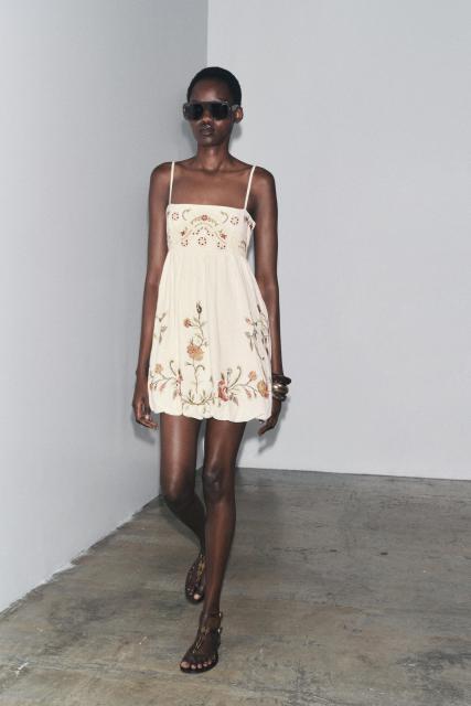 OEM ODM Bohemian Embroidered Mini Dress