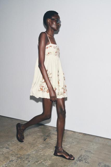 OEM ODM Bohemian Embroidered Mini Dress