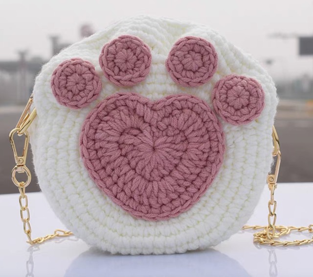 OEM ODM Handmade Crochet Cat Paw Shoulder Bag – Cute Pink & White Plush Yarn Crossbody Purse -DIY