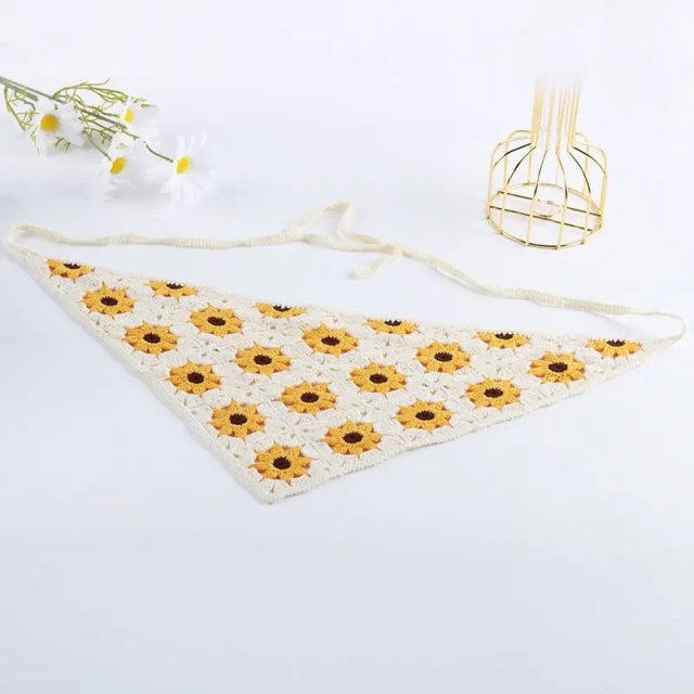 Handmade Crochet Daisy Bandana – Green Granny Square Triangle Headscarf