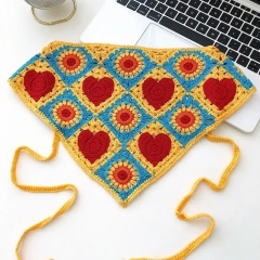 Handmade Crochet Wave Stripe Bandana – Colorful Retro Triangle Headscarf