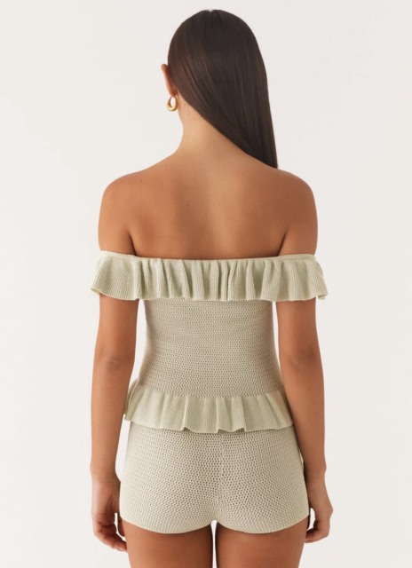 Customized  Off-Shoulder Ruffle Knit Crop Top & Shorts Set