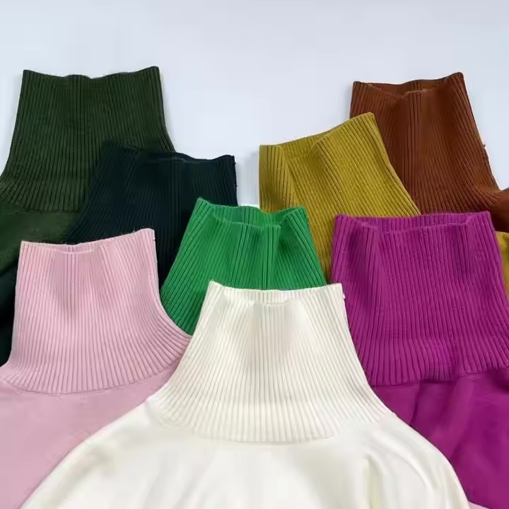 Factory Direct-Chic Turtleneck Knit Sweater with Faux Fur Cuff Detail