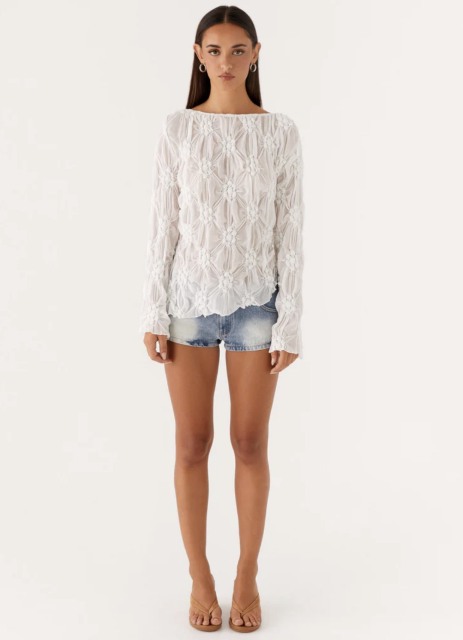 OEM ODM Women's White 3D Floral Textured Sheer Mesh Blouse – Long Sleeve Boho Chic Top