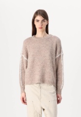 Made-to-order Soft Pink Knit Sweater with Side Stitching