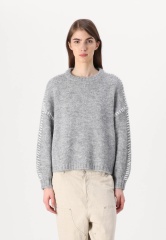 Made-to-order Soft Pink Knit Sweater with Side Stitching