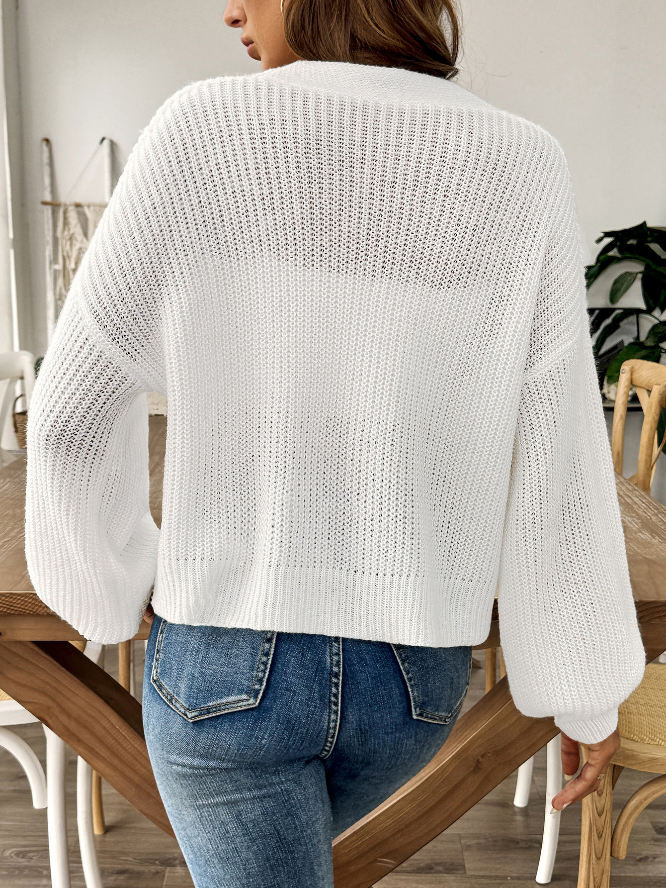 Factory Direct Cropped Ribbed Knit V-Neck Cardigan