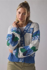 Personalized Women’s Knitted Cardigan with Nordic Pattern – Cozy Vintage Style