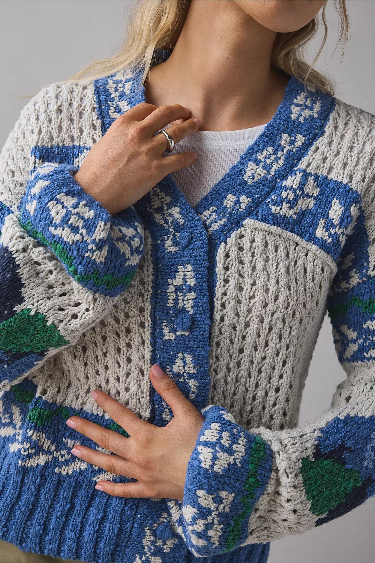 Personalized Women’s Knitted Cardigan with Nordic Pattern – Cozy Vintage Style