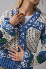 Personalized Women’s Knitted Cardigan with Nordic Pattern – Cozy Vintage Style