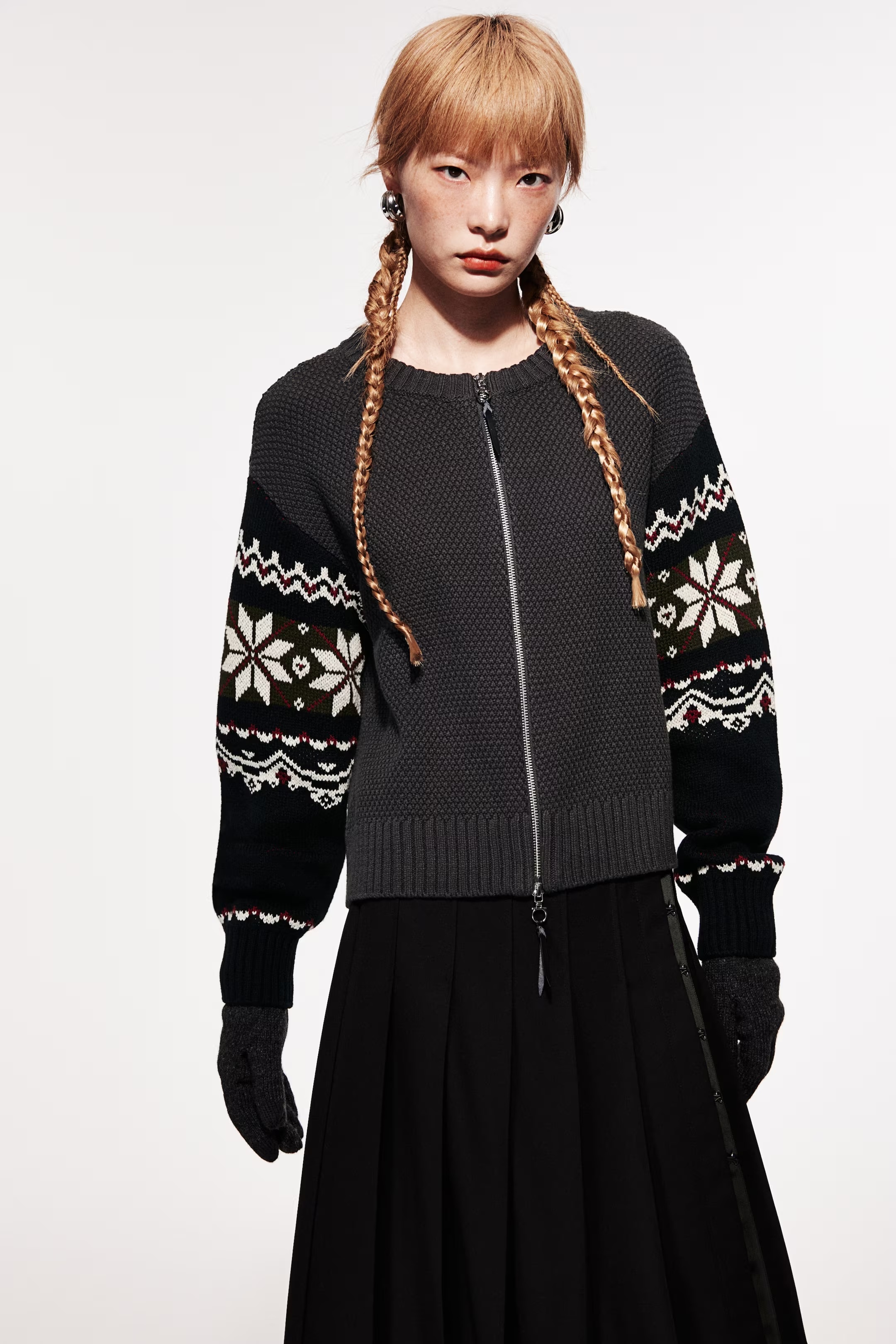 OEM ODM Women’s Nordic Pattern Zip-Up Knit Cardigan – Dark Charcoal